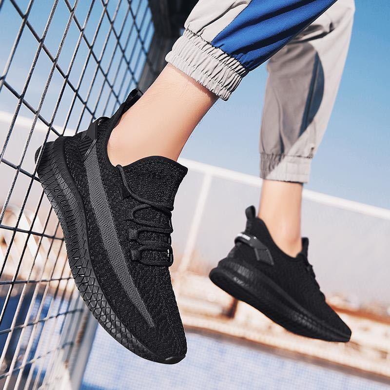 Men Lightweight Summer Running Shoes Breathable Slip On Sneakers