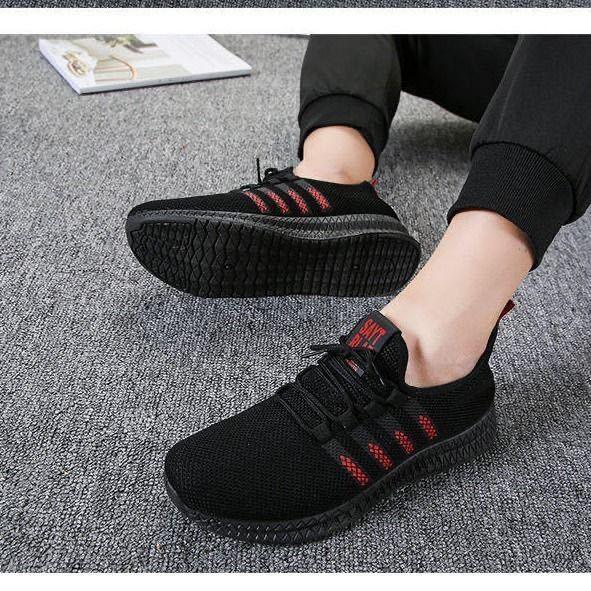 Men Lightweight Summer Running Shoes Breathable Slip On Sneakers