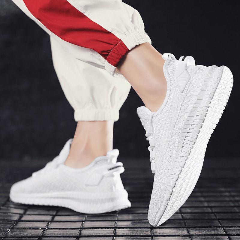 Men Lightweight Summer Running Shoes Breathable Slip On Sneakers